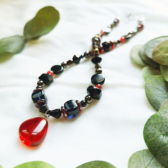 Goth Black Glass & Stone Beaded Choker with Red Teardrop Pendant, Adjustable - Picture 6 of 14